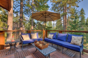 Tahoe Rim Retreat - Spacious 4BR with Pool Table and Private Hot Tub - Pet Friendly!